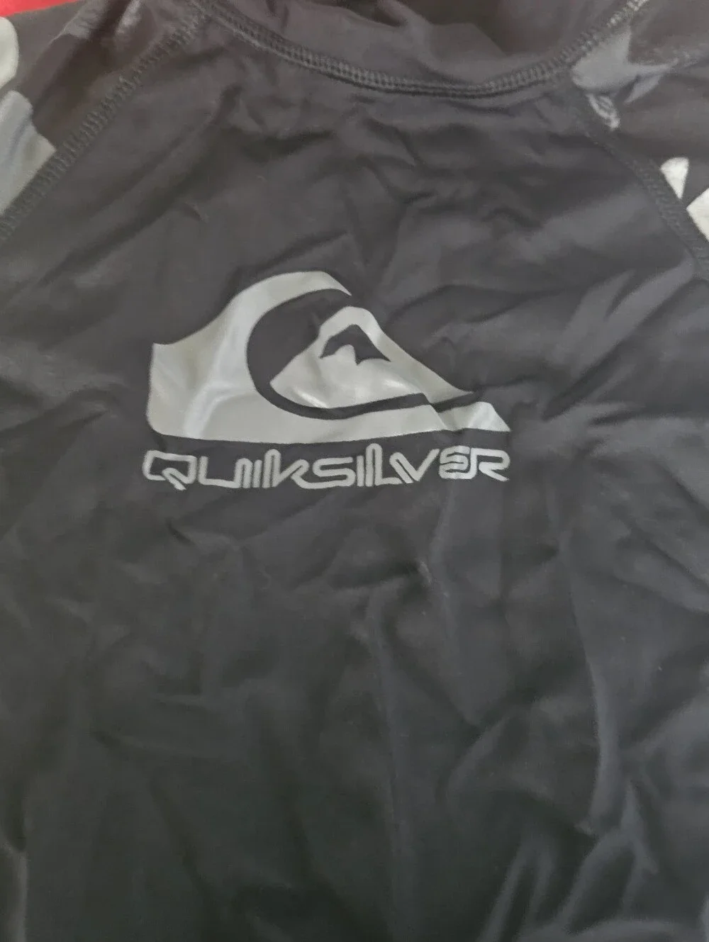 Quiksilver And Pete Smith 9Black and Red Boys Rash Guard Swim Tops